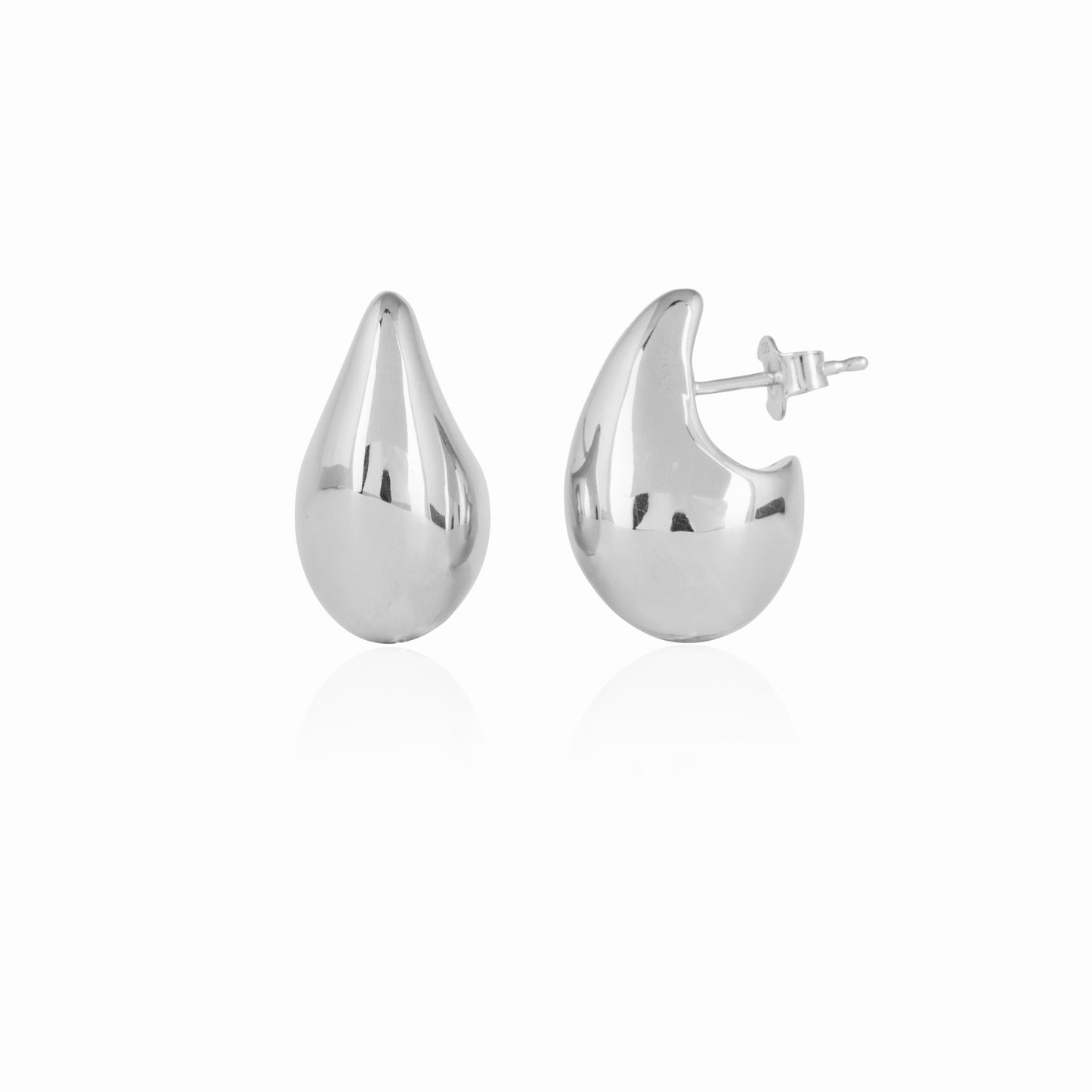 TIMELESS TEARDROP STUDS