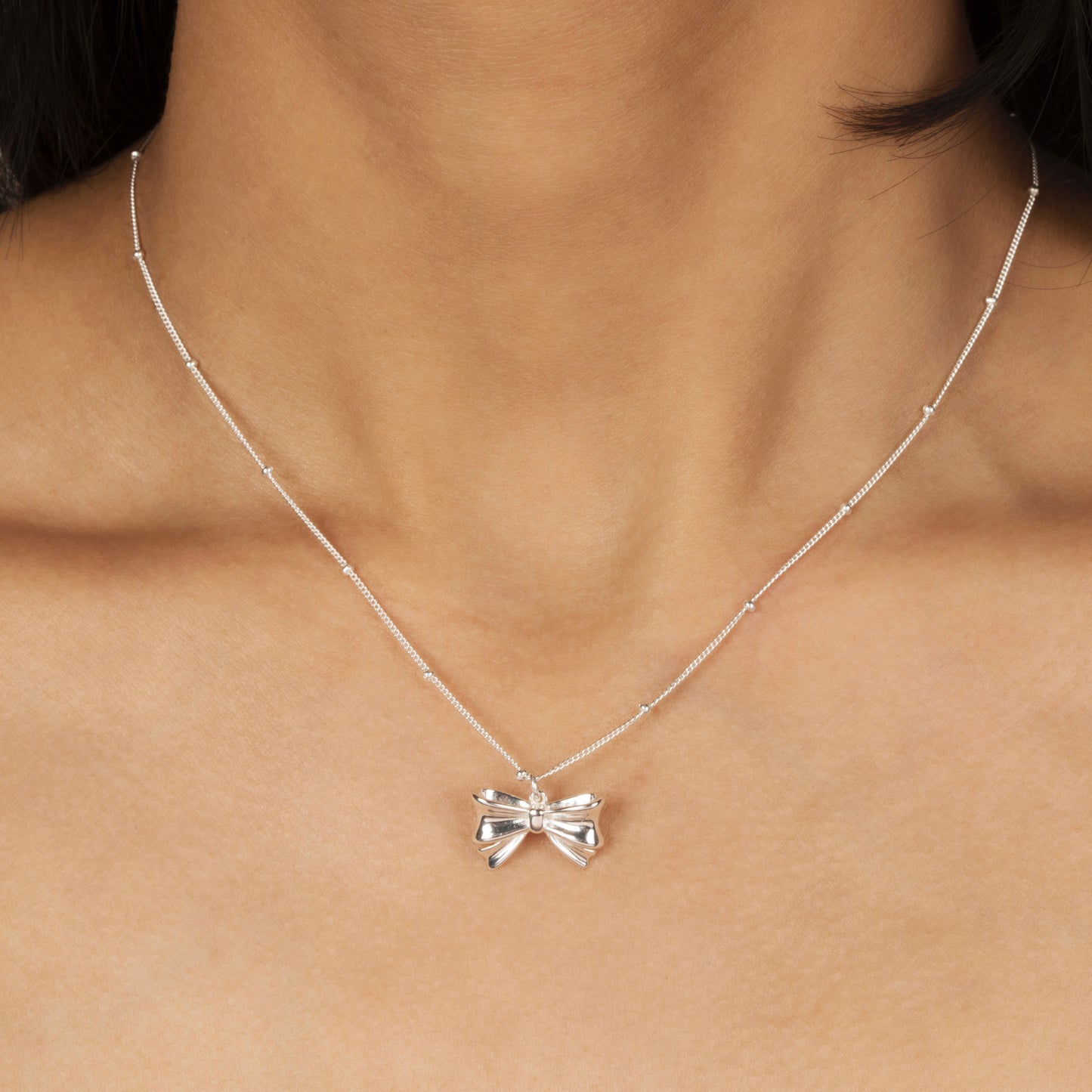 BOW OF LOVE NECKLACE