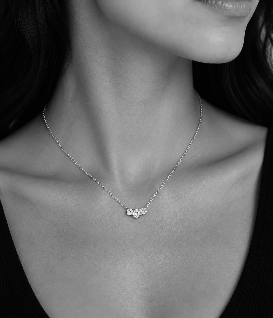 Trinity Oval pendant