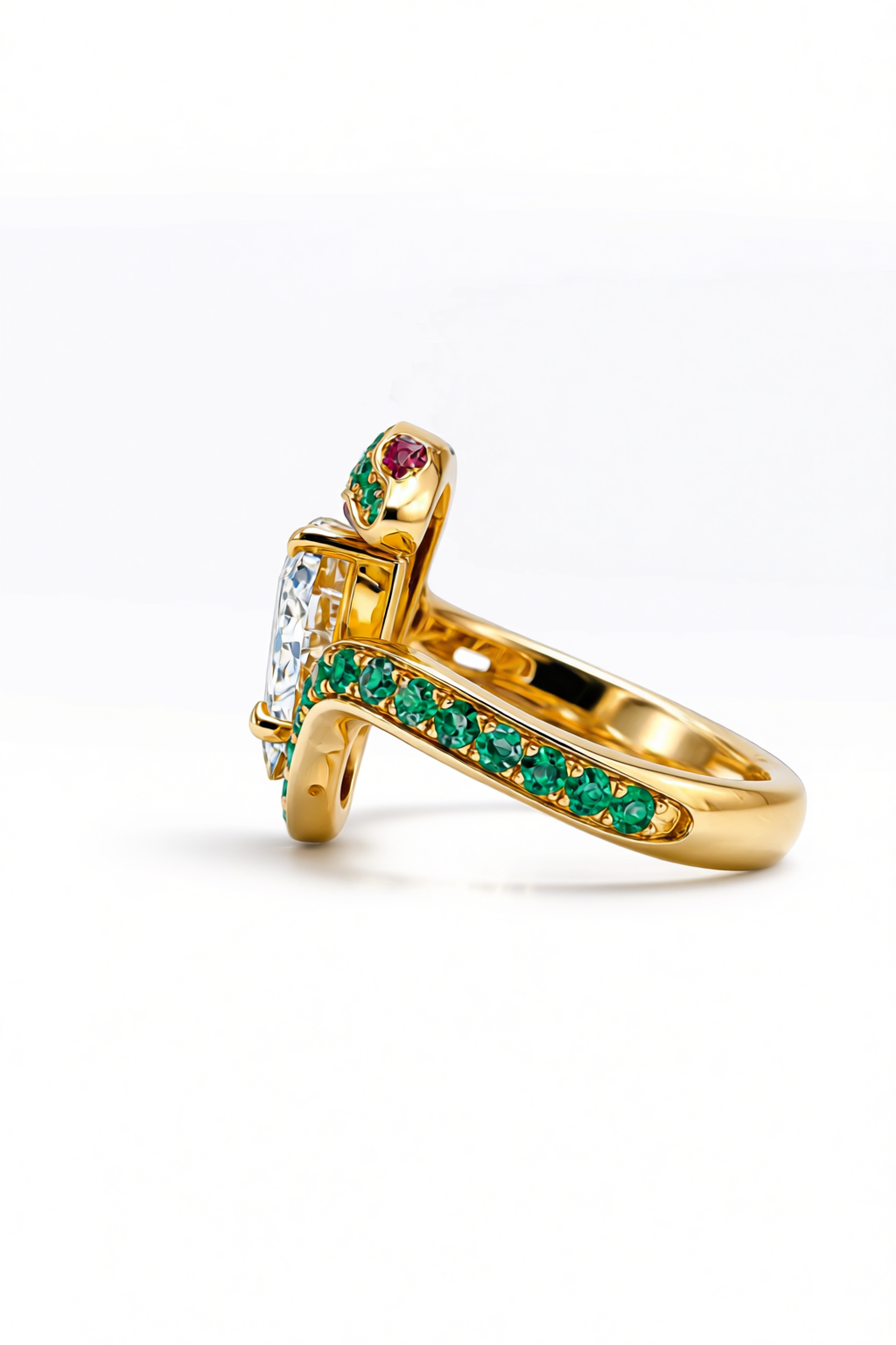 The Serpent's Kiss ring
