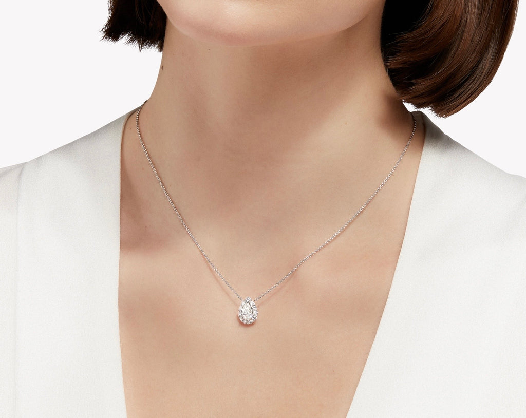Classic Pear Halo pendant