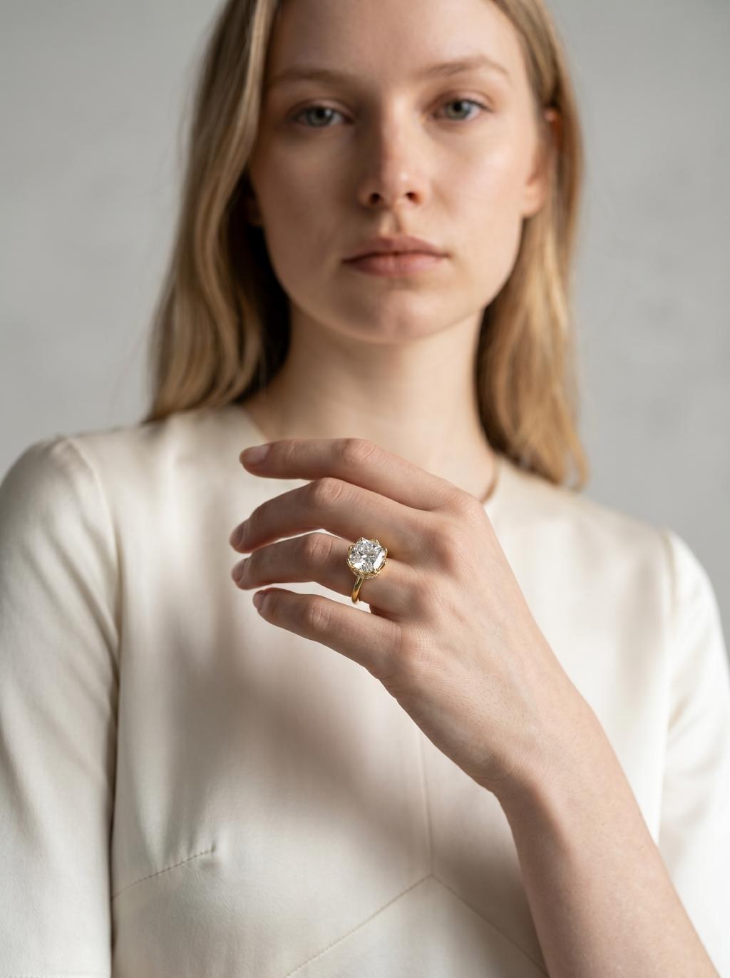 The Lotus Crown Solitaire ring