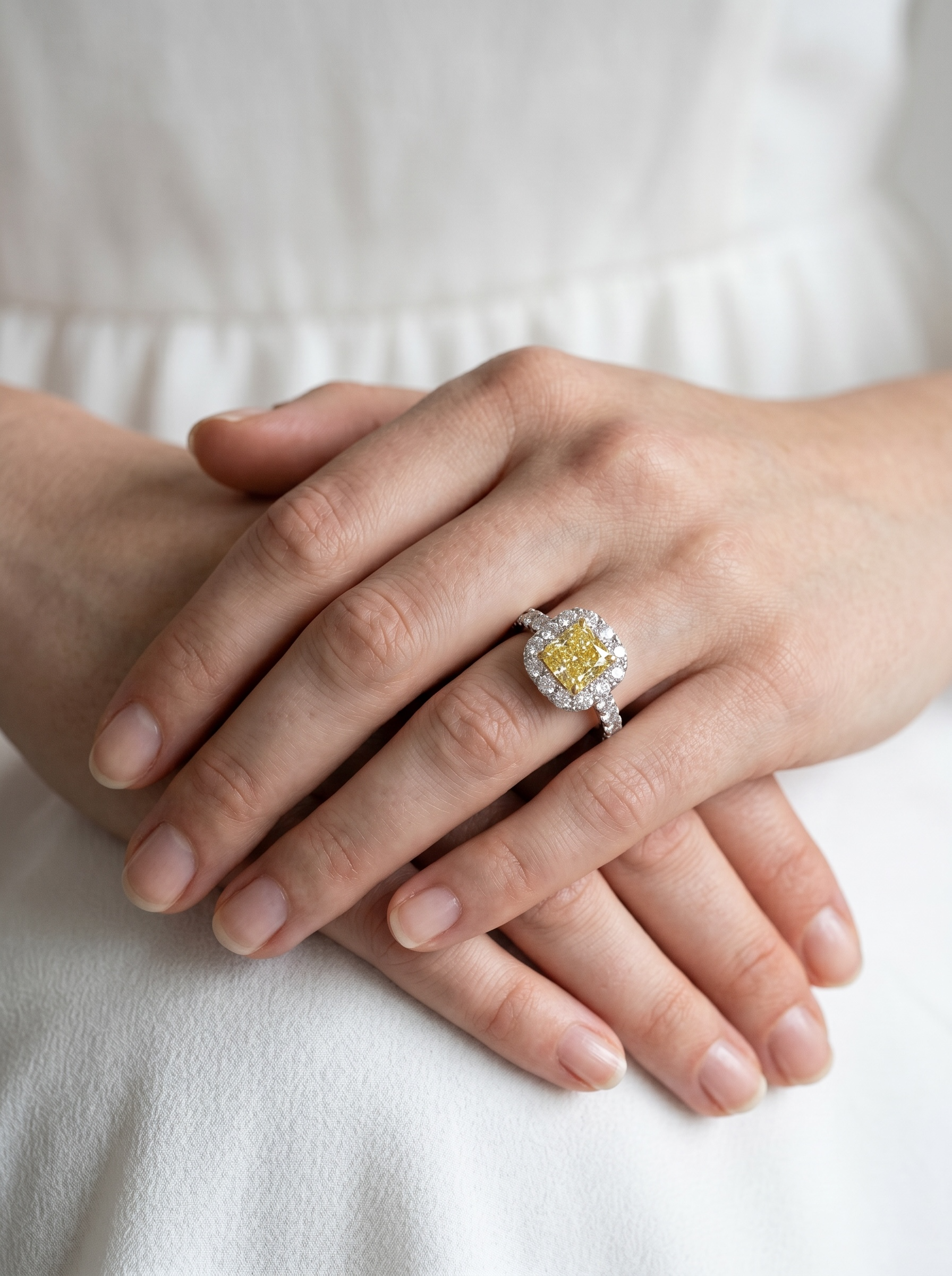 The Solari Halo ring
