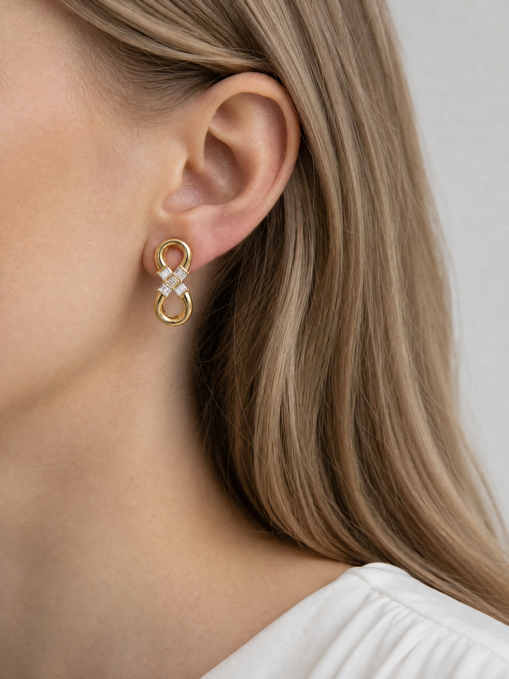 Eternal Ribbon earrings